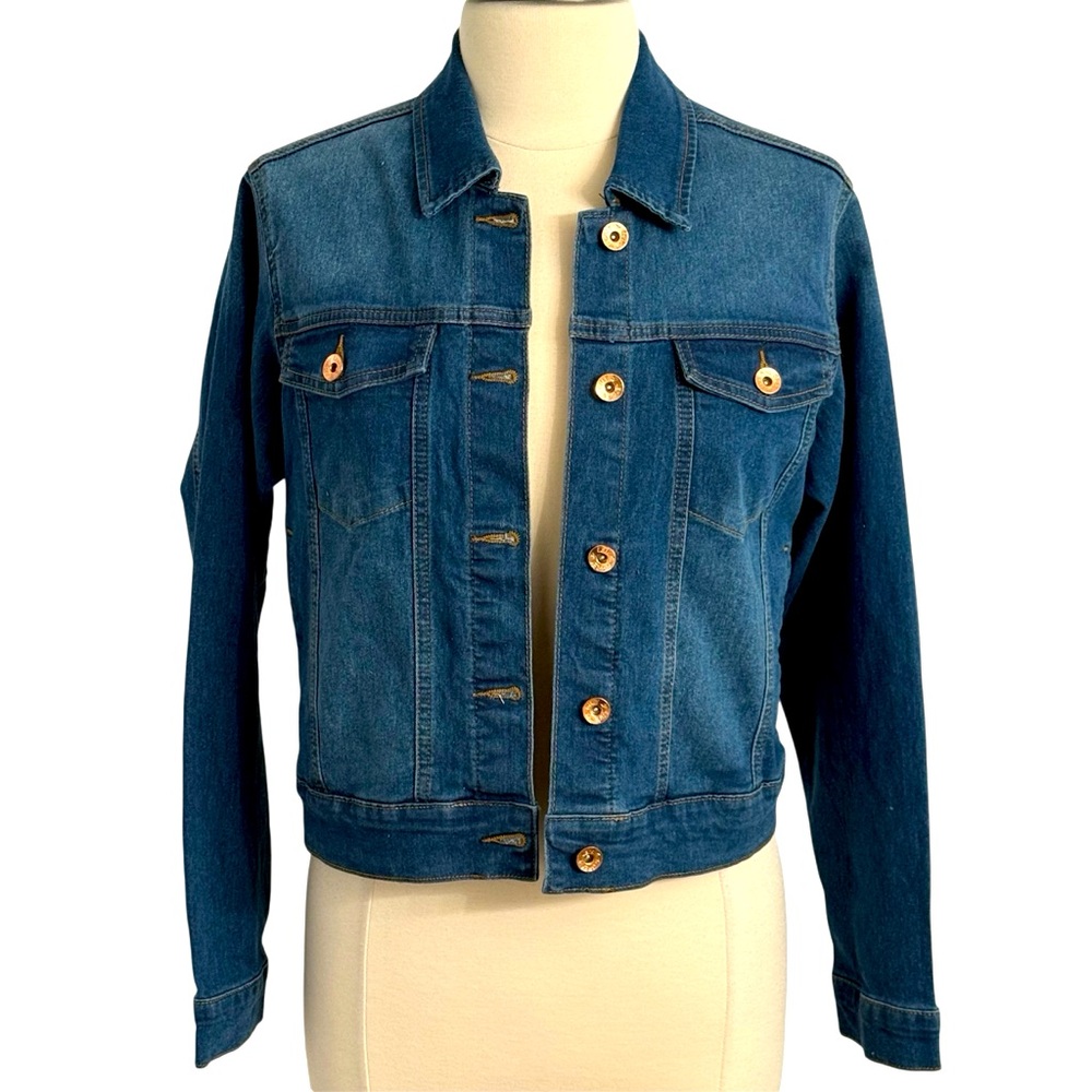 Lark+Grey Women's Long Sleeve Gold-tone‎ Buttons Cropped Denim Jacket, Blue Wash